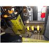 Image 4 : CLARK ECS-25 FORKLIFT