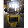 Image 6 : CLARK ECS-25 FORKLIFT