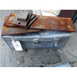 CRAFTMAN TOOL BOX: