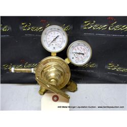 VICTOR EQUIPMENT COMPANY REGULATOR VALVE 200 PSI