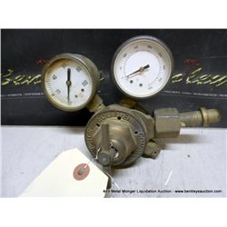 VICTOR EQUIPMENT COMPANY REGULATOR VALVE 100 PSI