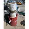 Image 1 : LOT: BUCKETS