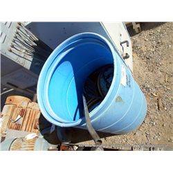 BLUE 50 GALLON BARRELL: HOSE/HOSE REEL/RUBBER