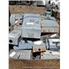 Image 1 : LOT: ELECTRIC DISCONNECT BOXES
