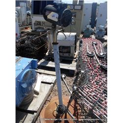 DAYTON 2-SPEED MOTOR W/ STAND 3C219C