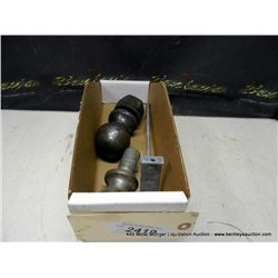 SMALL BOX: TRAILER HITCH BALLS