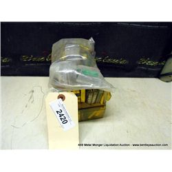 PLASTIC BOXES AND BAG: FUSES