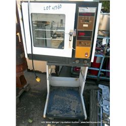 FISHER ISOTEMP VACUUM OVEN MODEL 282