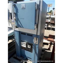 BLUE M ULTRA TEMP OVEN MODEL WC-150