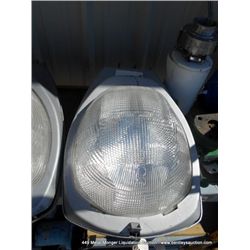 STREET LIGHT