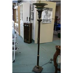 Vintage tri-light floor standing touchier