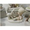 Image 2 : LOT 12 PRECIOUS MOMENTS FIGURINES