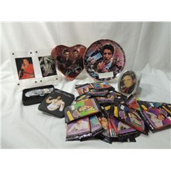 LOT 8 ELVIS PRESLEY COLLECTIBLES MIXED