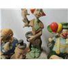 Image 5 : LOT 13 CLOWN FIGURES SCULPTURES