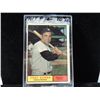 Image 1 : 1961 TOPPS YOGI BERRA #425 BASEBALL PLAYER CARD