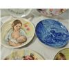 Image 4 : LOT 12 DECORATIVE PLATES COLLECTORS PLATES CHILD