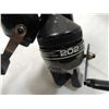 Image 3 : LOT 2 FISHING POLES WITH REELS