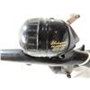 Image 4 : LOT 2 FISHING POLES WITH REELS