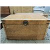 Image 1 : WICKER RATTAN CHEST