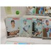 Image 3 : LOT 24 1970 TOPPS BASEBALL PLAYER CARDS