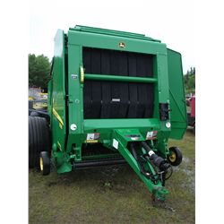 JOHN DEERE 568 MEGAWIDE ROUND BALER