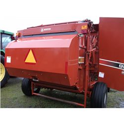 HESSTON 956 AUTO CYCLE ROUND BALER