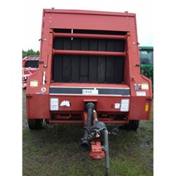 CASE IH 8465 ROUND BALER