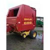 Image 2 : NEW HOLLAND 688 AUTO WRAP ROUND BALER