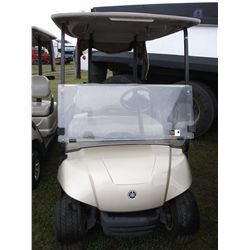 2007 YAMAHA ELECTRIC GOLF CART AND CHARGER