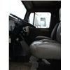 Image 3 : 1990 INTERNATIONAL 4000 SERIES GRAVEL TRUCK