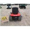 Image 4 : Simplicity Conquest 24hp, 52" deck
