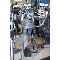 OCTANE FITNESS PRO 4700 SMART STRIDE CROSS TRAINER