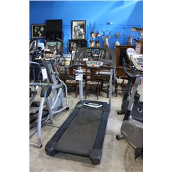LIFE FITNESS COMMERCIAL GRADE TREADMILL WITH USB ATTACHMENT