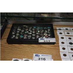 LARGE COLLECTION OF RINGS IN BOX
