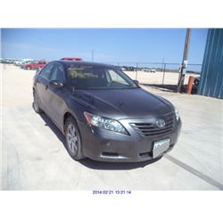 2009 - TOYOTA CAMRY