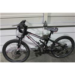 BLACK NORCO 12 SPD FRONT SUSPENSION KIDS BIKE