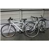 Image 1 : PAIR OF WHITE NO NAME ROAD BIKES