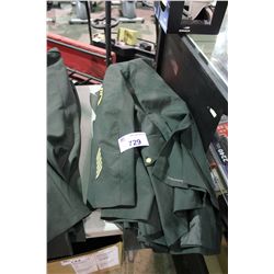 LOT OF ASSORTED MILITARY UNIFORM JACKETS