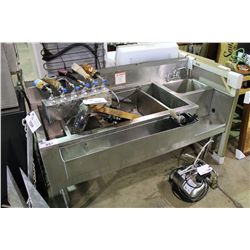 STAINLESS STEEL BAR SINK WITH WASH STATION