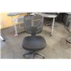 Image 1 : BLACK MESH BACK OFFICE CHAIR