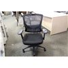 Image 2 : BLACK MESH MID BACK TASK CHAIR