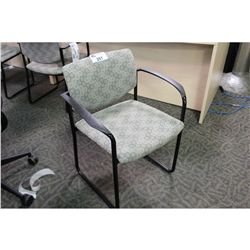 STEELCASE GREY PLAYER SLED BASE CLIENT CHAIR