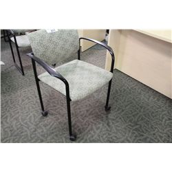 STEELCASE GREY PLAYER MOBILE CLIENT CHAIR