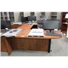 Image 2 : CHERRY P-TOP U-SHAPE BEVEL EDGE EXECUTIVE DESK