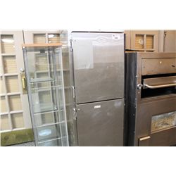 STAINLESS DOUBLE SIDED VERTICAL REFRIGERATOR FREEZER COMBO