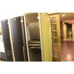 IMRAK 700 MOBILE SERVER RACK W/ POWER DISTRIBUTION SYSTEM