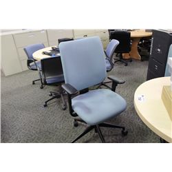 STEELCASE TEAL MULTILEVER TASK CHAIR