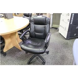 BLACK MID BACK LEATHER EXECUTIVE CHAIR