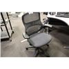 Image 1 : KNOLL GENUO 1 MESH BACK ULTRA ERGONOMIC TASK CHAIR