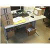 Image 1 : Office Table